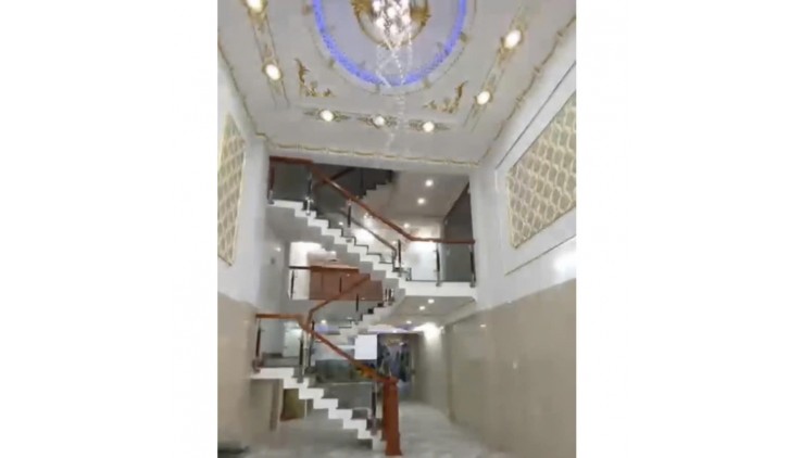CHỈ NHỈNH 5 TỶ LÀ CÓ NGAY NHÀ 3 TẦNG, Đ.ĐỖ XUÂN HỢP, PHƯỚC LONG B, HXH, THỦ ĐỨC, DT:75M2, 4PN, 5WC.